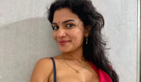 Resmi Nair Body Painting Full Video App Content